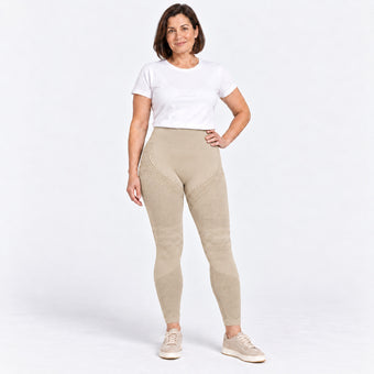 Khaki / Beige